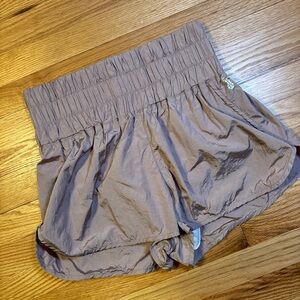 Free People Movement The Way Home High Rise Shorts Built in Brief Mauve Size L